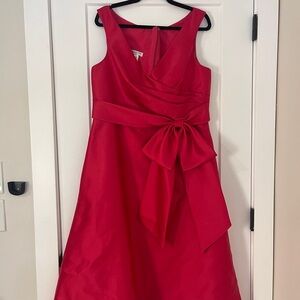 MAGENTA PINK OFF-THE-SHOULDER BOW-WAIST MIDI DRESS WITH POCKETS